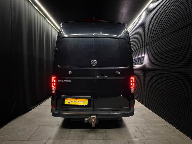 VW Crafter 35 2,0 TDi 177 Kassevogn L3H3 aut.