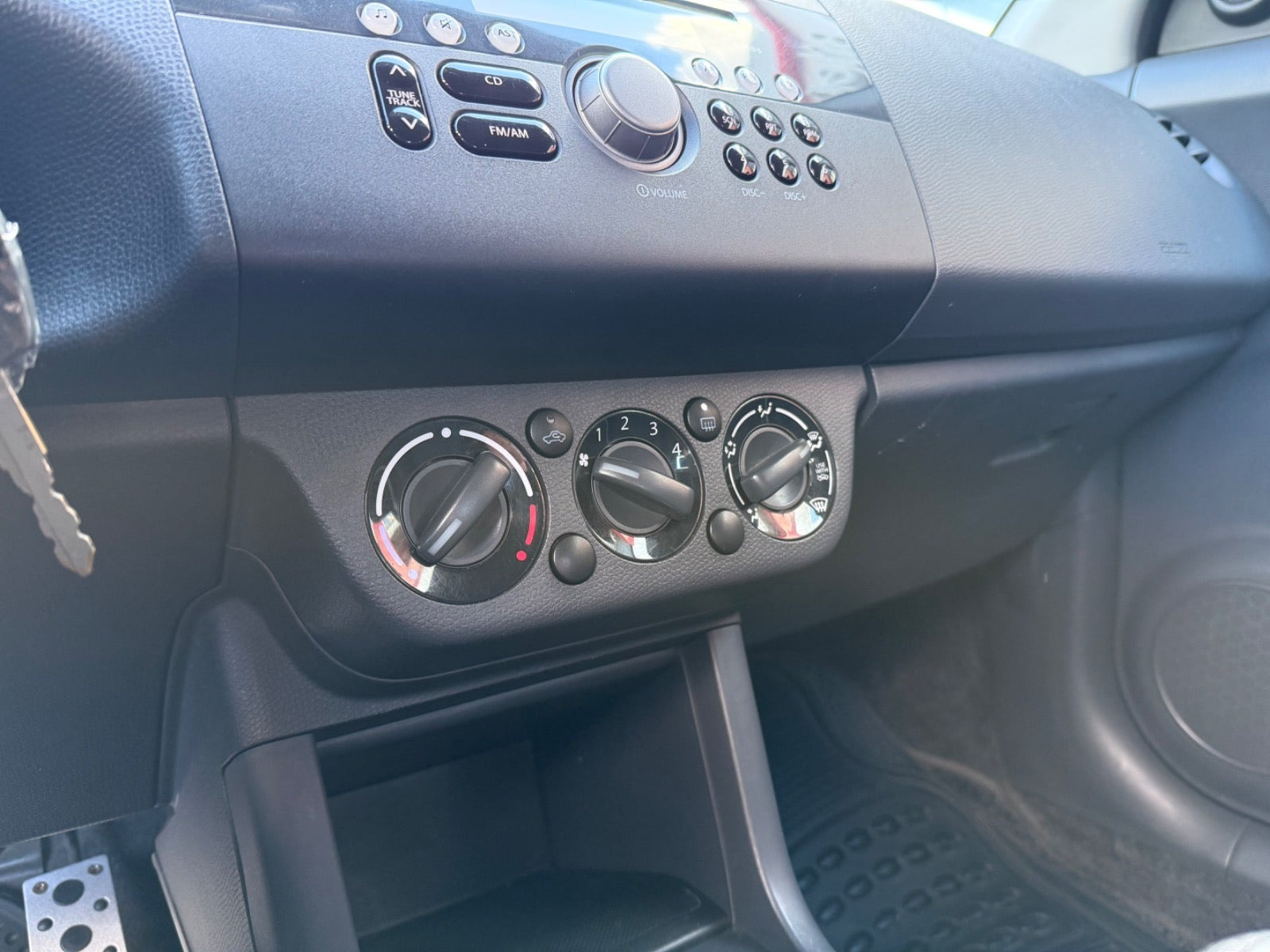 Sort Suzuki Swift fra 2006