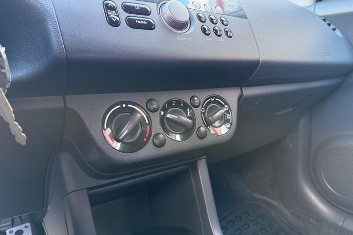 Sort Suzuki Swift fra 2006