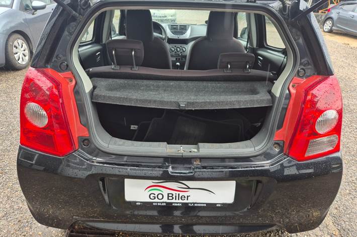 Grøn Suzuki Alto fra 2010