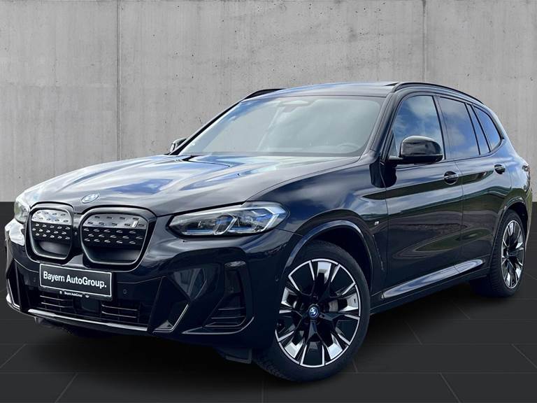BMW iX3 Charged Plus M-Sport
