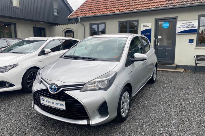 undefined Toyota Yaris fra 2014
