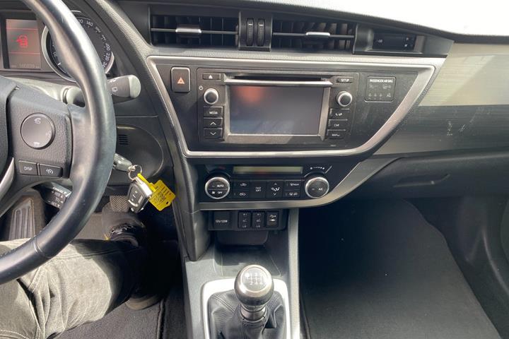 undefined Toyota Auris fra 2012