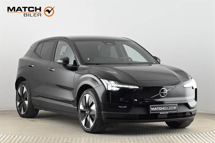 Sort Volvo EX30 fra 2025 set udefra