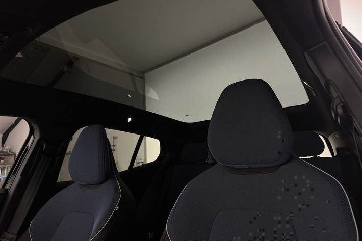 Sort Volvo EX30 fra 2025