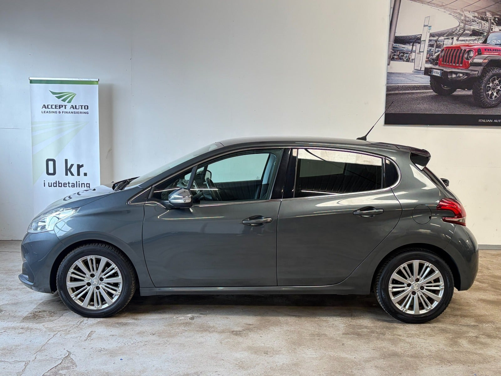 undefined Peugeot 208 fra 2017