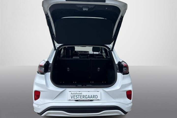 Hvid Ford Puma fra 2025