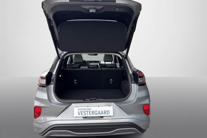 Grå Ford Puma fra 2025
