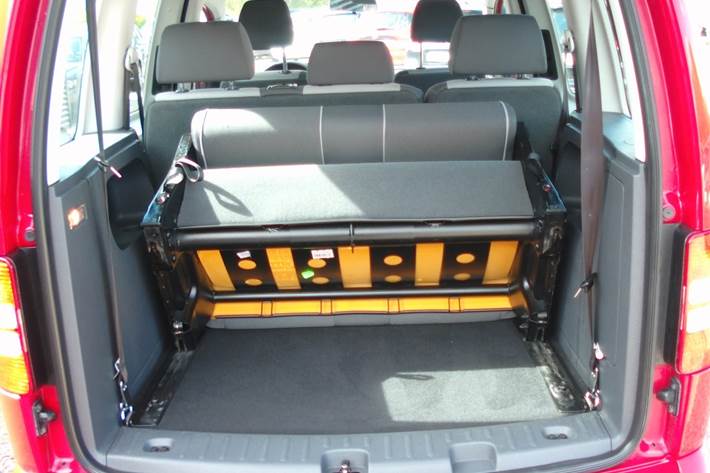 Rød VW Caddy fra 2011