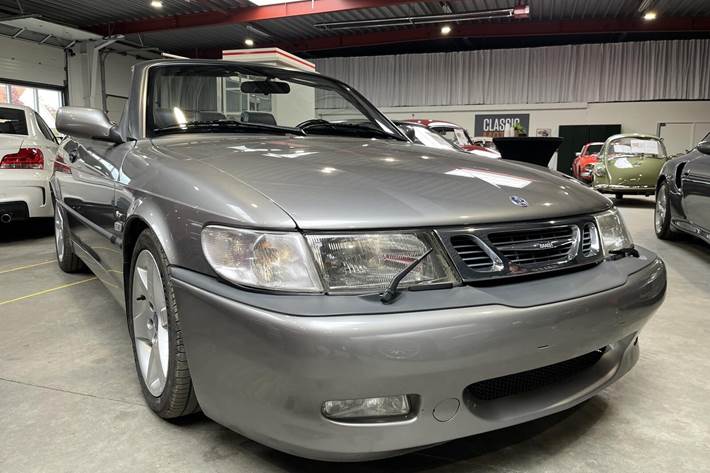 Sølv Saab 9-3 fra 2001