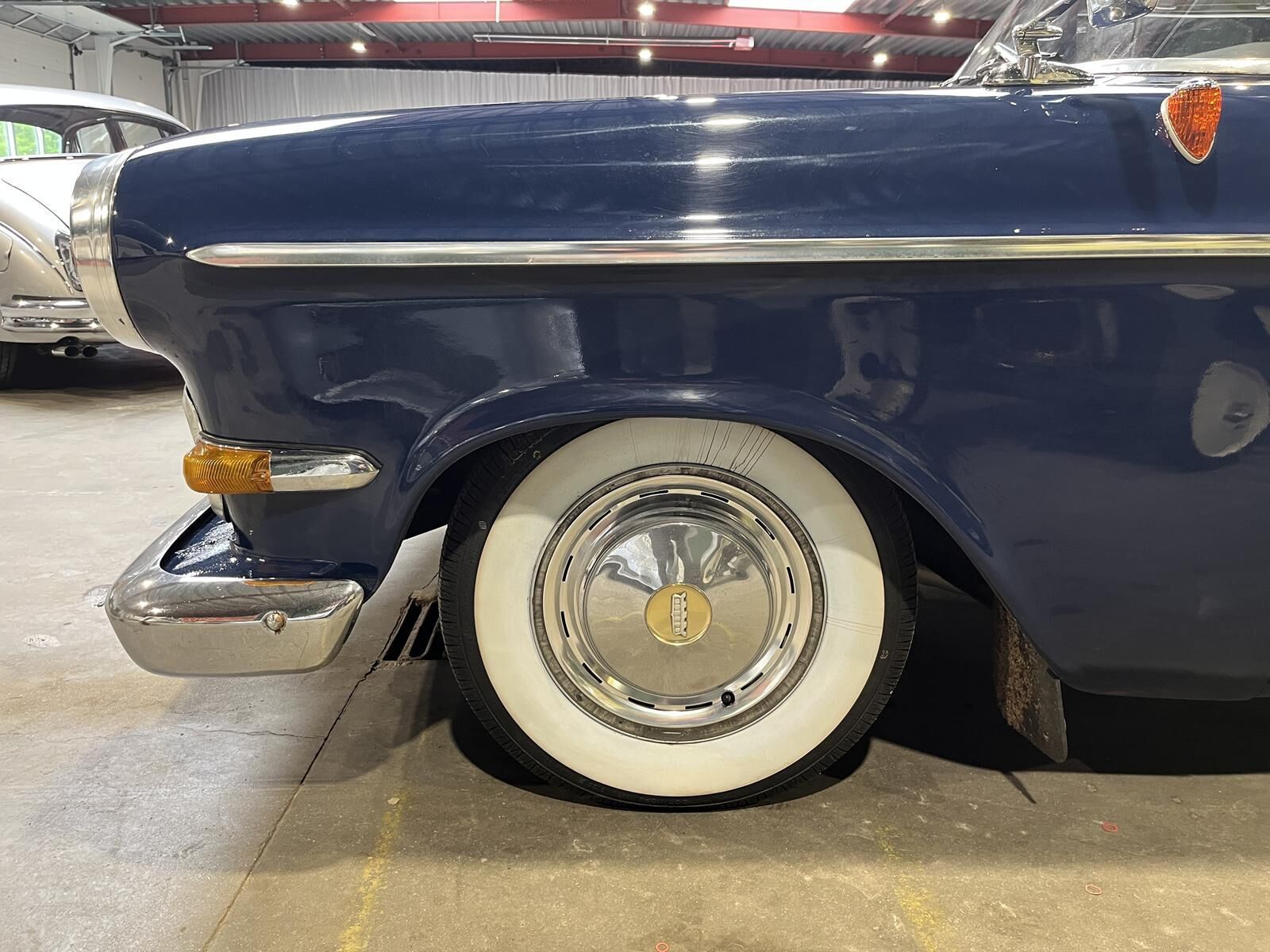 undefined Opel Kaptajn P2 fra 1960 set udefra