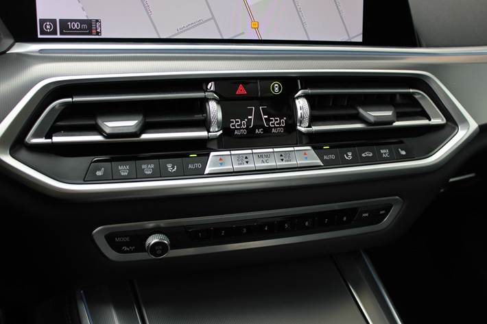 Hvid BMW X5 fra 2021