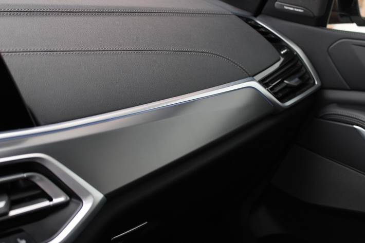 Hvid BMW X5 fra 2021
