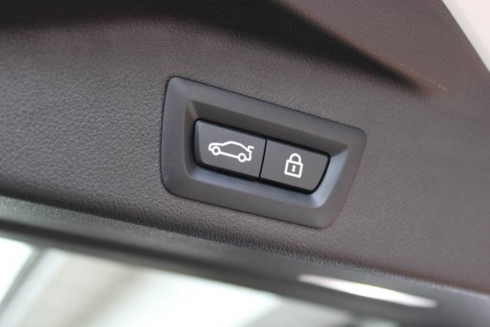 Hvid BMW X5 fra 2021