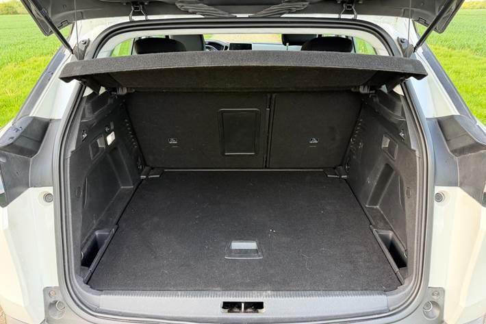 Hvid Peugeot 3008 fra 2017