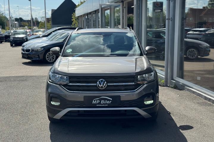 Grå VW T-Cross fra 2021