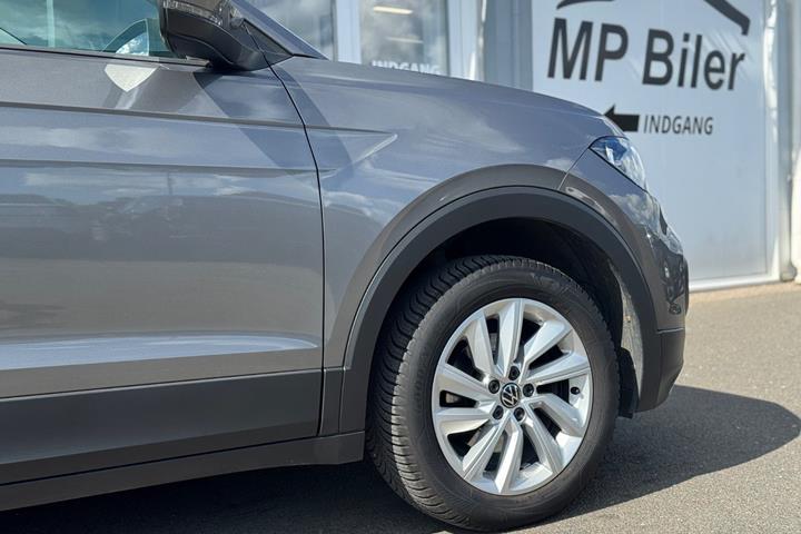 Grå VW T-Cross fra 2021