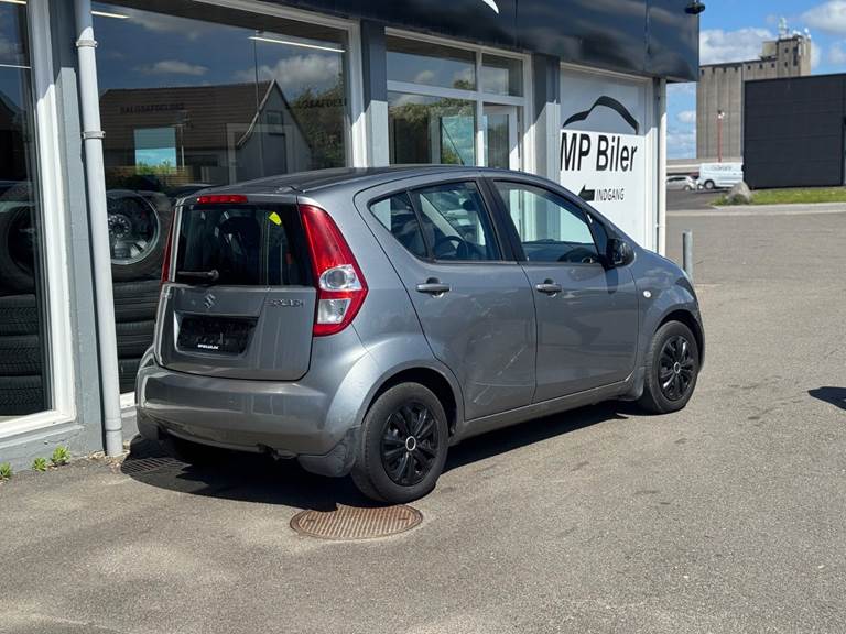Suzuki Splash 1,0 GL