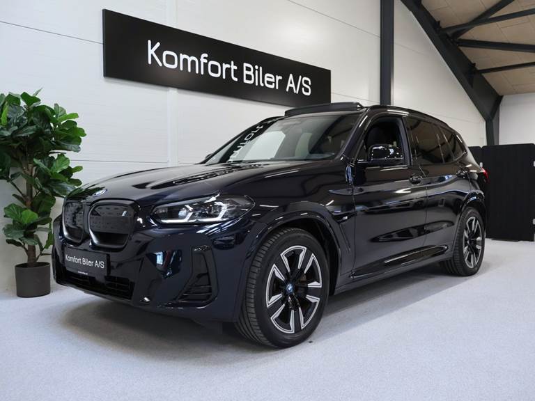 BMW iX3 Charged M-Sport