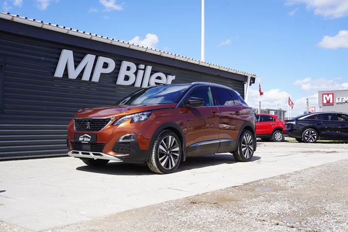 Bronze Peugeot 3008 fra 2019 set udefra
