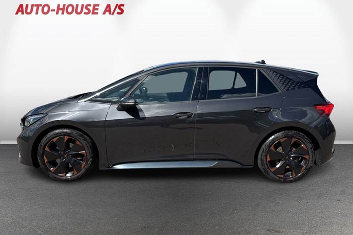 Grå Cupra Born fra 2022
