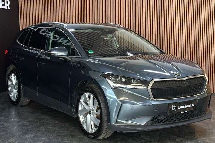 Grå Skoda Enyaq fra 2021