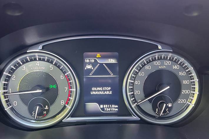 Sort Suzuki Vitara fra 2020