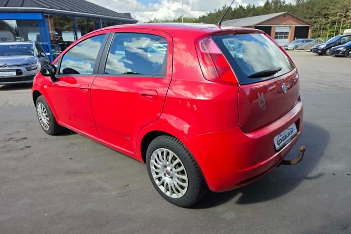 undefined Fiat Grande Punto fra 2008 set udefra