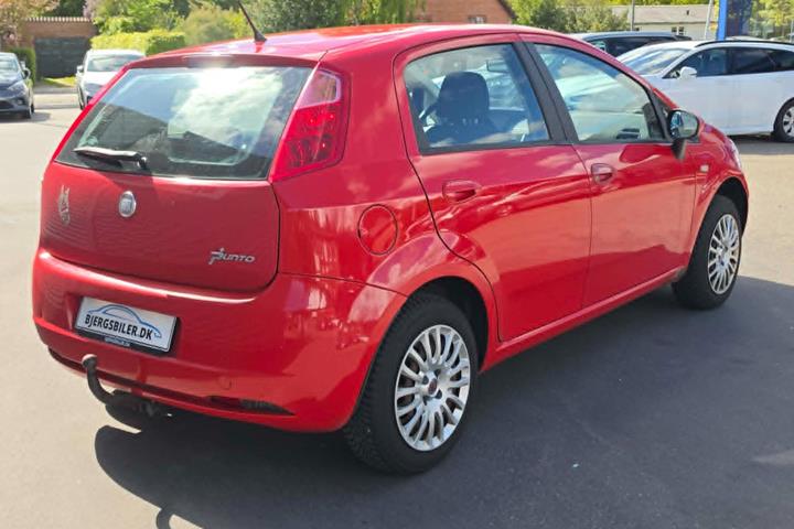 undefined Fiat Grande Punto fra 2008 set udefra