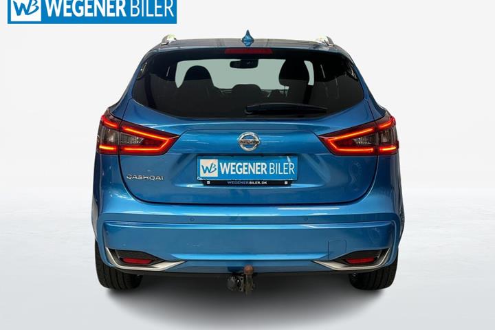 Blå Nissan Qashqai fra 2019