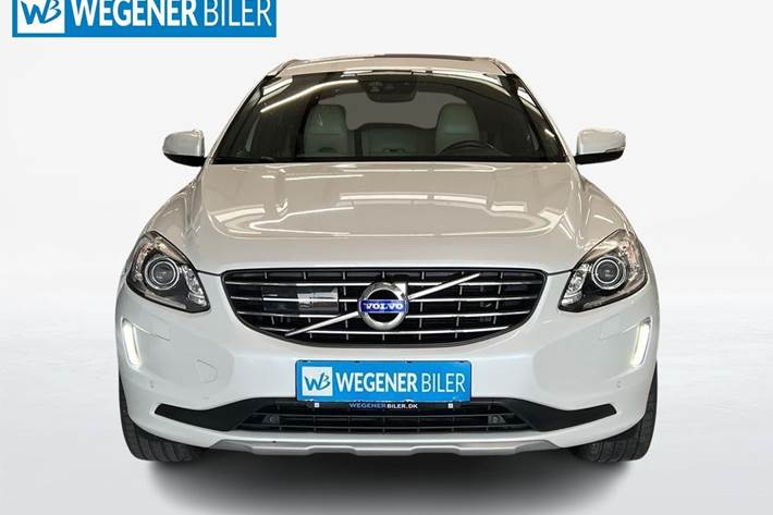 Hvid Volvo XC60 fra 2015