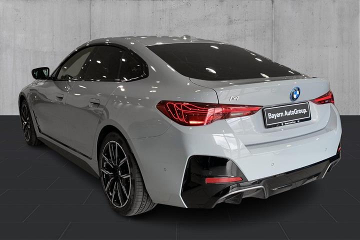 undefined BMW i4 fra 2025