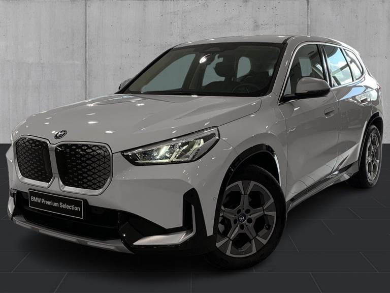 BMW iX1 eDrive20 X-Line