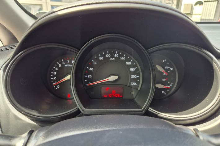 undefined Kia Rio fra 2014