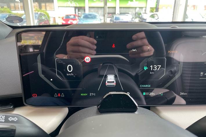 Grå Kia EV4 fra 2026