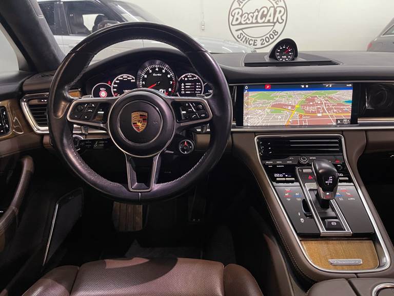Porsche Panamera Turbo 4,0 Sport Turismo PDK