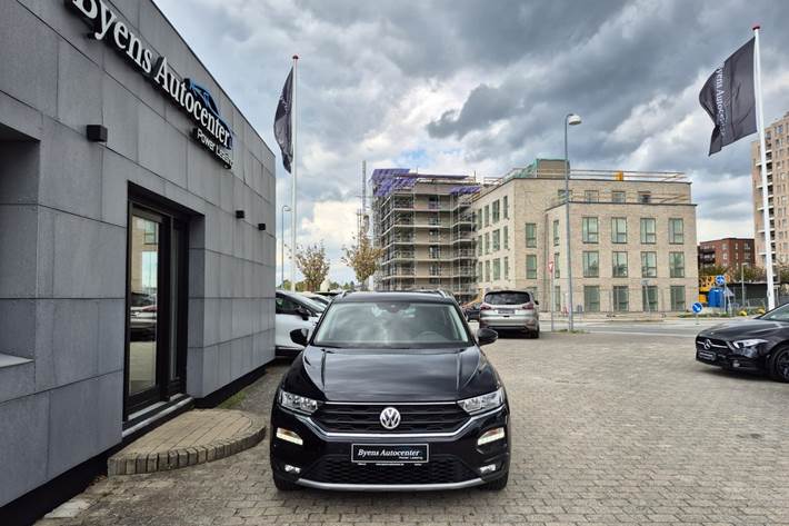 Sort VW T-Roc fra 2018