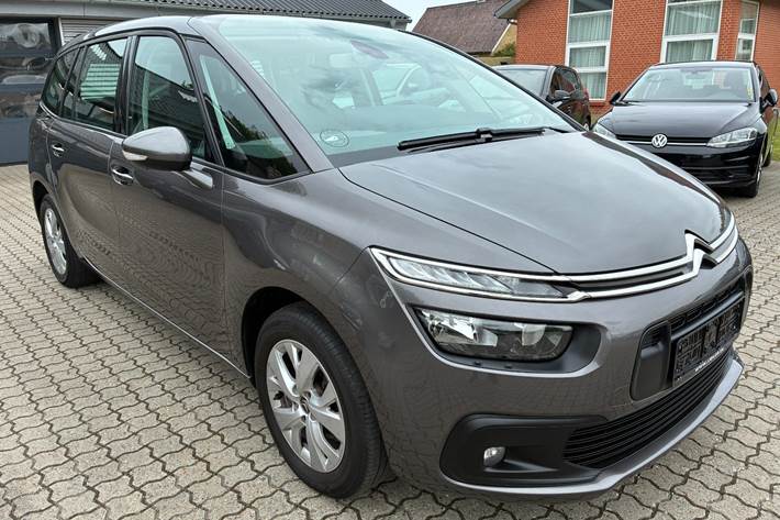 Grå Citroën Grand C4 Picasso fra 2017