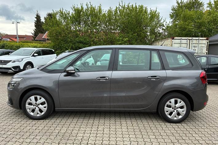 Grå Citroën Grand C4 Picasso fra 2017