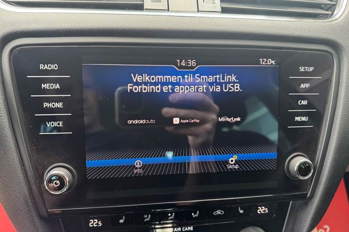 Sort Skoda Octavia fra 2018
