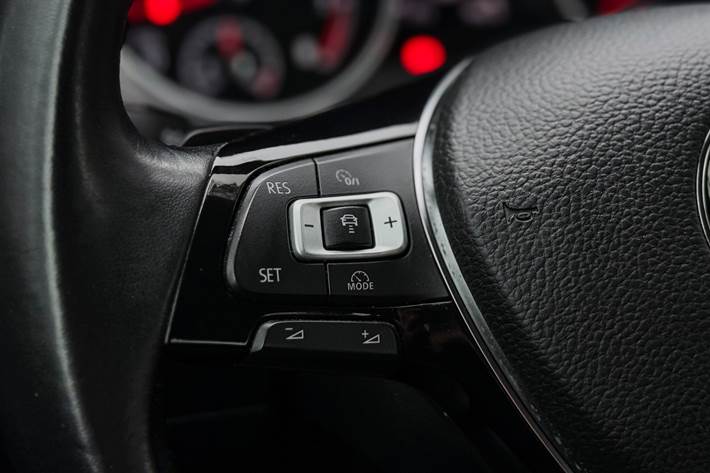 Sort VW Golf fra 2018