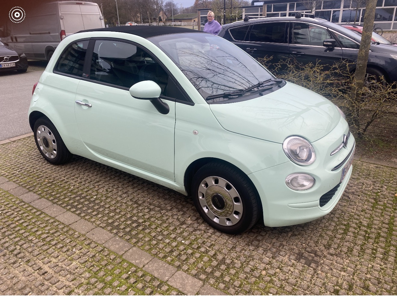Grøn Fiat 500C fra 2018