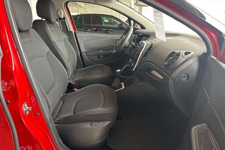 Rød Renault Captur fra 2019