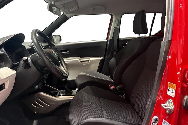Rød Suzuki Ignis fra 2019
