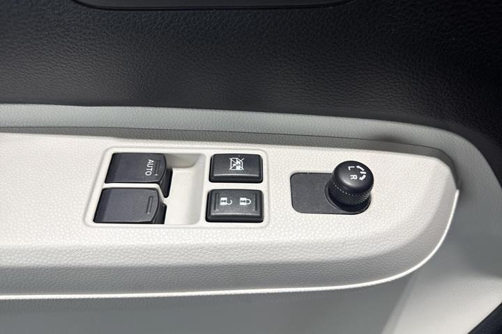 Rød Suzuki Ignis fra 2019