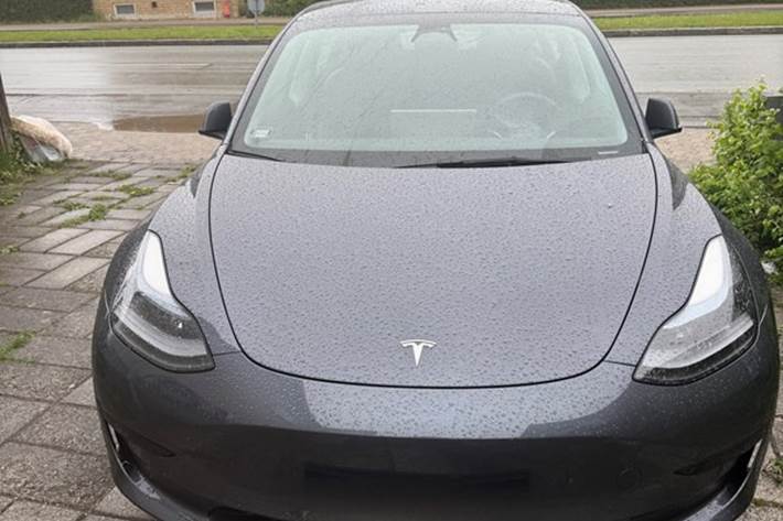 undefined Tesla Model 3 fra 2022