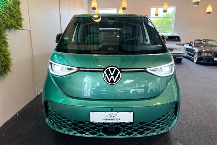 Grøn VW ID.Buzz fra 2024