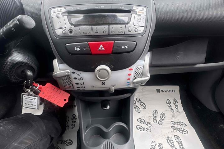 Rød Citroën C1 fra 2010