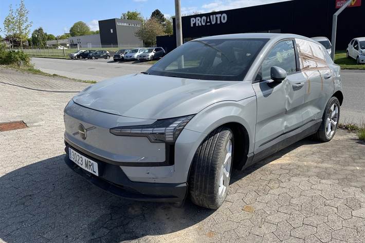 Grå Volvo EX30 fra 2024