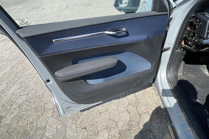 Grå Volvo EX30 fra 2024